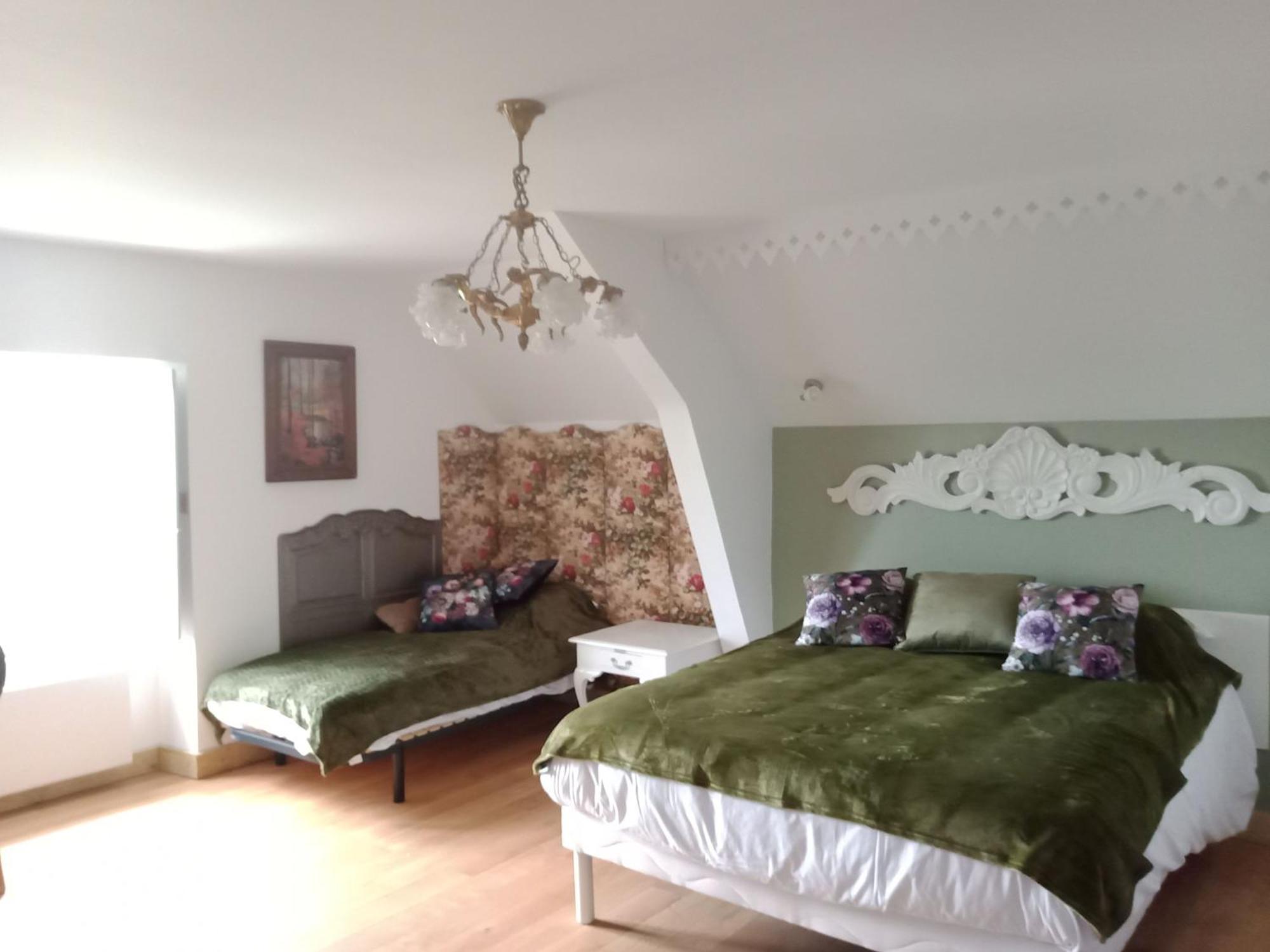 Villa Saint Pierre La Trimouille Buitenkant foto