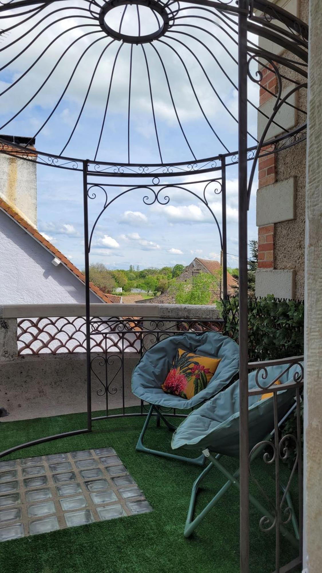 Villa Saint Pierre La Trimouille Buitenkant foto
