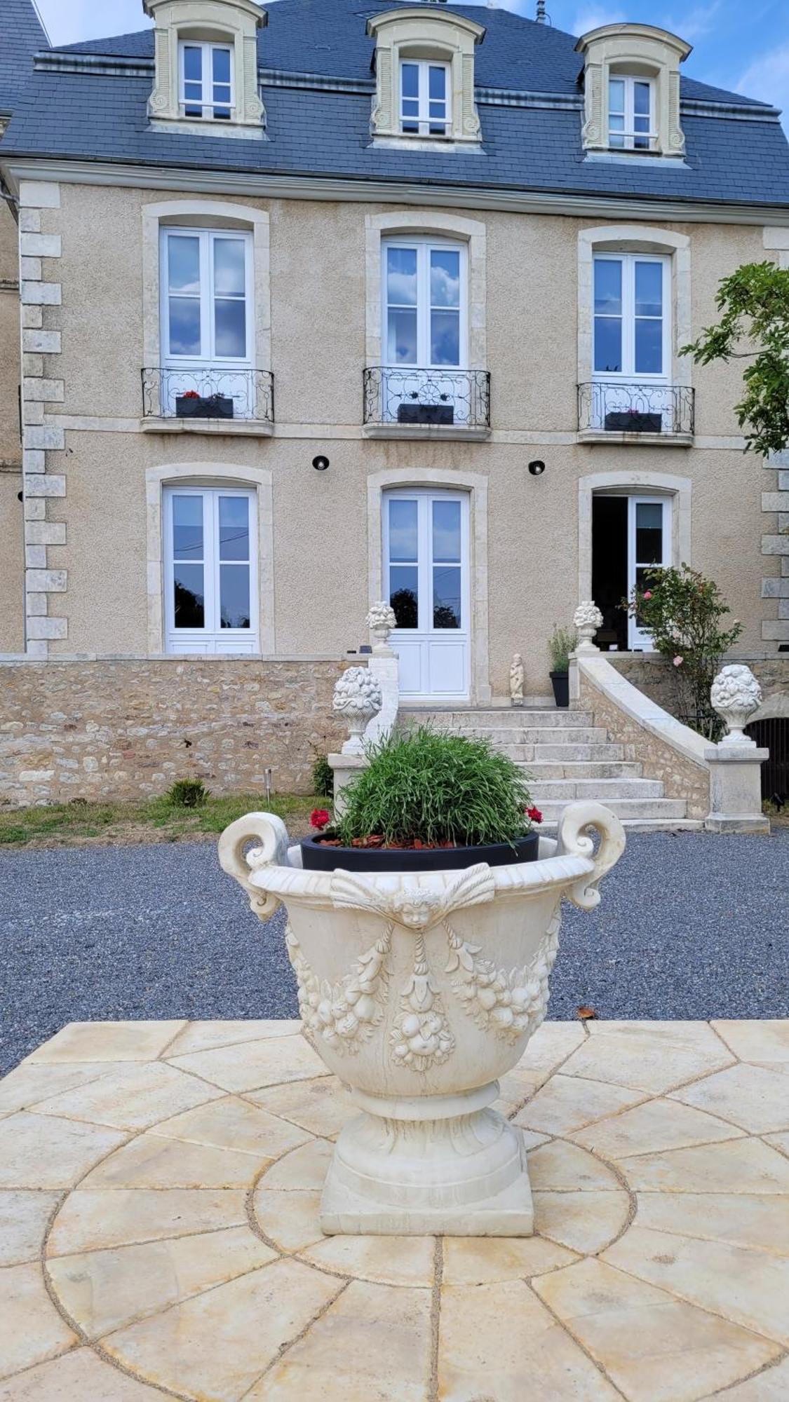 Villa Saint Pierre La Trimouille Buitenkant foto